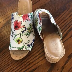 Aerosols Heelrest shoes